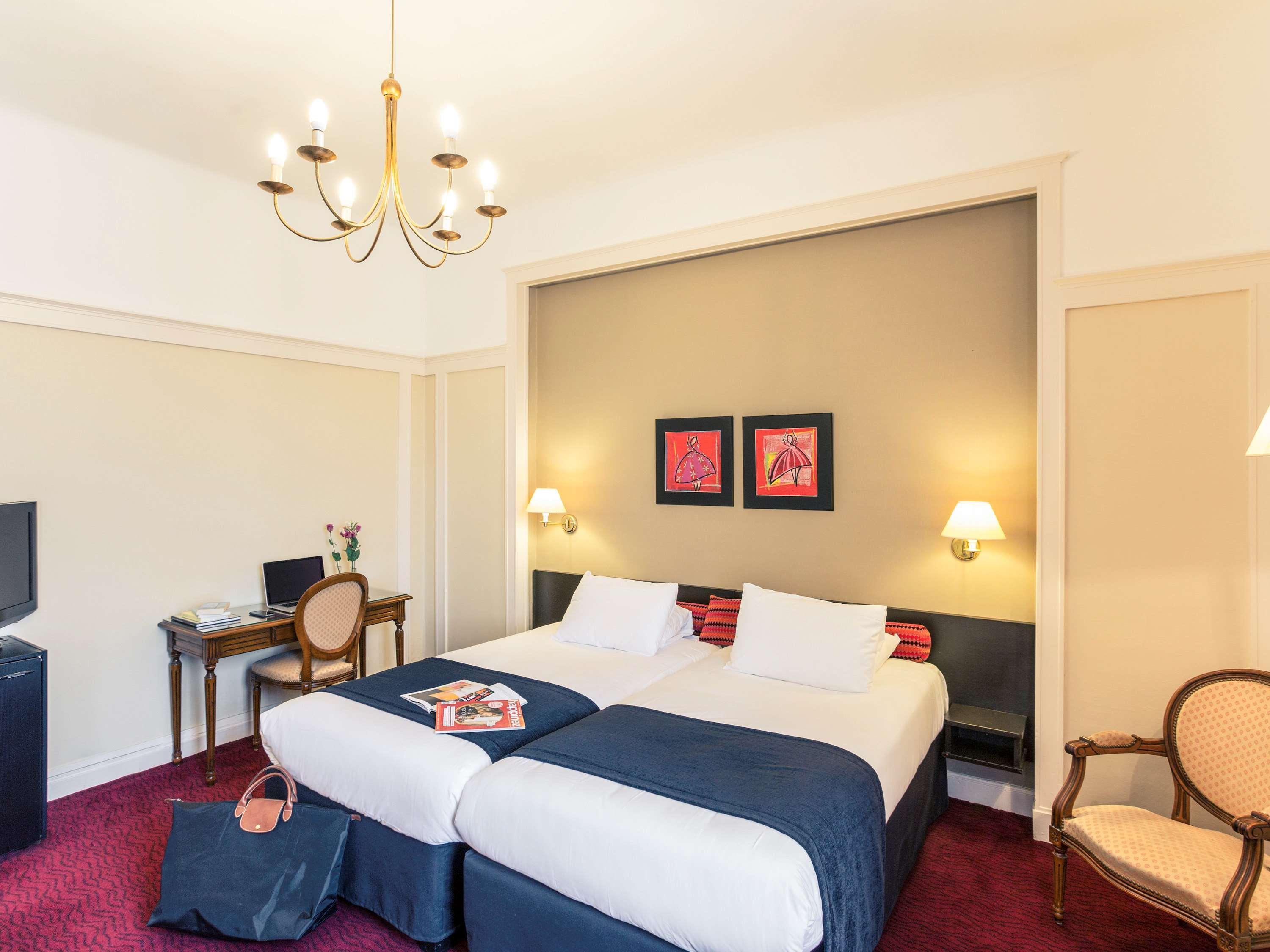 Hotel Mercure Bayonne Centre Le Grand Hotel מראה חיצוני תמונה