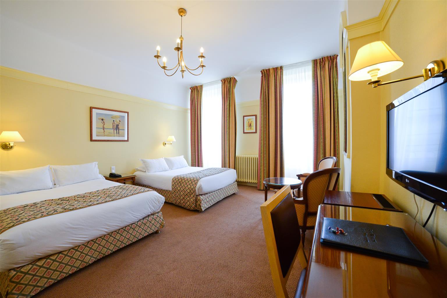 Hotel Mercure Bayonne Centre Le Grand Hotel מראה חיצוני תמונה